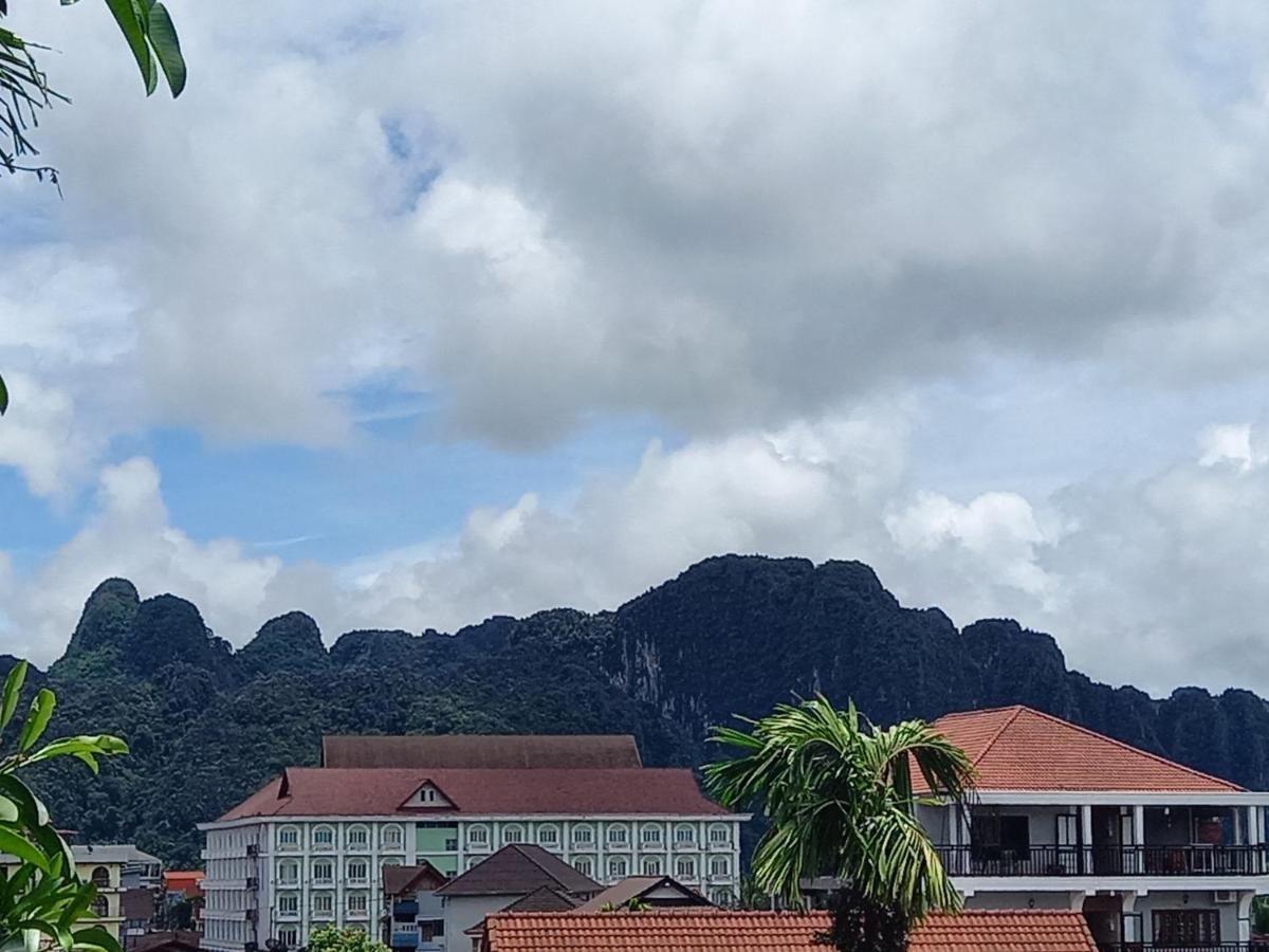 Vang Vieng Queen's House Buitenkant foto