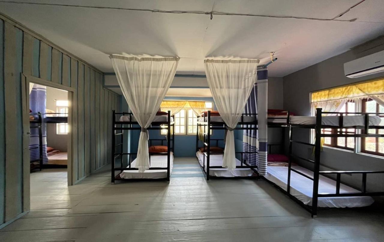 Vang Vieng Queen's House Buitenkant foto