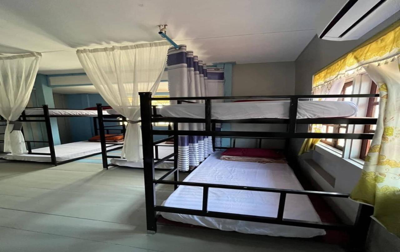 Vang Vieng Queen's House Buitenkant foto